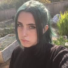 Emma Levine (@emmalevvine) • Instagram photos and videos