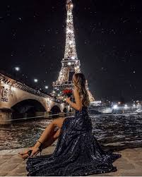 Let Tstrend On Instagram Paris Nights Sienna Hollen Parisfra Luxury Lifestyle Dreams Rich Girl Lifestyle Paris At Night
