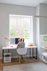 Our cabinets, desks, chairs and other pieces are designed to coordinate perfectly for sleek, streamlined decor. 40 Scandinavian Home Office Design With Look Simplicity Elegance Diseno De Oficina En Casa Decoracion De Oficina En Casa Oficinas De Diseno