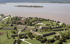 Blaye Et L Estuaire De La Gironde Tourisme Gironde Office De Tourisme