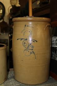 Antique Stoneware 1 Gal Butter Churn W Cobalt Blue Design Churning Butter Antique Stoneware Antique Crocks