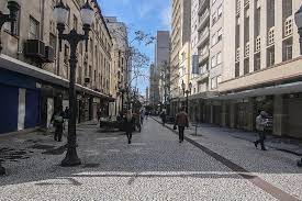 A largada para a primeira das duas provas da etapa de curitiba está marcada para as 11h (de brasília). Covid Curitiba Volta A Bandeira Vermelha E Transforma Upas Em Saude