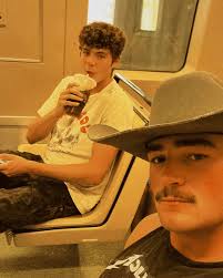 Paddy (@p_morris2) • Instagram photos and videos