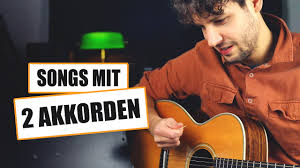 Der online gitarrenkurs von christian konrad ist der beste einsteigerkurs akustik gitarre lernen step by step ohne vorkenntnisse jetzt starten! 10 Einfache Gitarren Lieder Mit 2 Akkorden Youtube