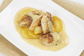 Resultado de imagen de pavo con manzana