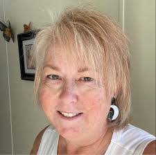 Andrea Rutkowski's Instagram, Twitter & Facebook