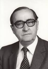 KIRÁLY PÉTER 100 TANULMÁNYKÖTET KIRÁLY PÉTER TISZTELETÉRE I. Király Péter  1917-2015