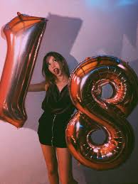 Eighteenth 18th Birthday Photoshoot Ideas With Friends Pin On Let S Celebrate