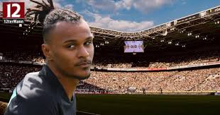 And he is 180cm tall. Valentino Lazaro Fallt Wohl Doch Langer Aus 12termann