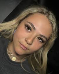 Ariana Lane (@_beauty.byariana) • Instagram photos and videos