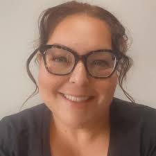 Jasmine Howe's Instagram, Twitter & Facebook