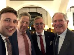 Philipp amthor ist direkt gewählter bundestagsabgeordneter der cdu im. Philipp Amthor Kontakt Zu Hans Georg Maassen Konnte Fur Cdu Politiker Zum Problem Werden Der Spiegel