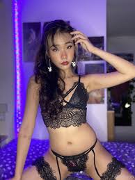 Join Natasha Moeslinger in her most scandalous viral sex videos