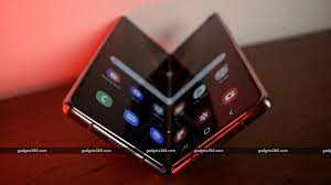 As new devices with better specifications enter the market the ki score of older devices will go down, always being compensated of their decrease in price. Samsung Galaxy Z Fold 2 First Impressions Have The Creases Of This Fold Been Ironed Out Ndtv Gadgets 360