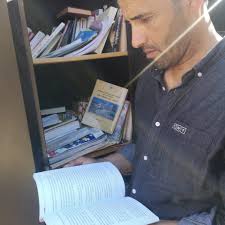 عملية الإخصاء عند الجمال. الهدف من العملية : الحد من شراسة الفحل وايضا تجنب  وقوع عراكات تكون في بعض الحالات قاتلة بين فحول الجمال، وايضا تستعمل هذه  الطريقة على جمال السياحة لكي