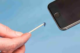 How To Clean Iphone Charging Port Without Damage