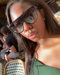 Shawntelle Jones's Instagram, Twitter & Facebook