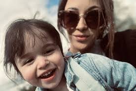 Dwight Harvey's Instagram, Twitter & Facebook