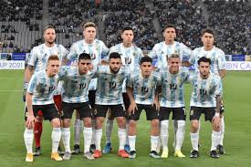 Escalação, fotos, vídeos e lances da partida. Emotivo Homenaje De La Seleccion Argentina Sub 23 A Maradona Sabella Y Luque Comunicar Deportes Latam