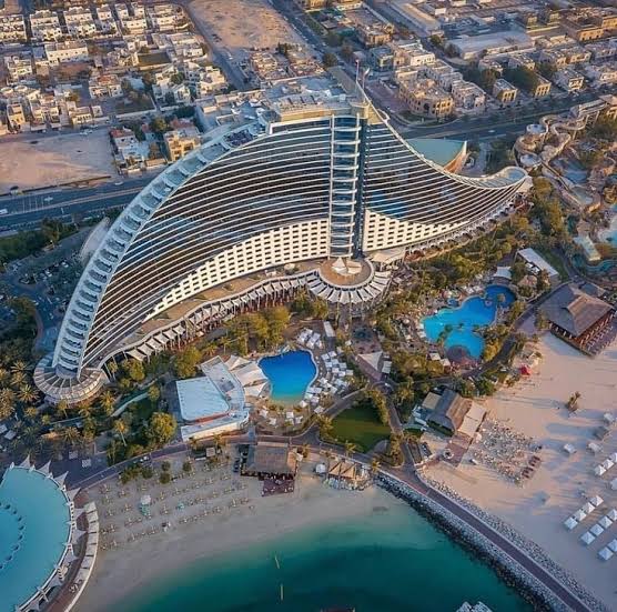 Jumeirah Beach Hotel, Dubai