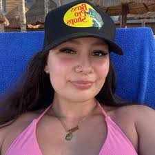 Lena Camacho (@lenacamacho)