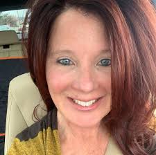 What are some recommendations for Thanksgiving dinner for two people in  Wynmoor Village?