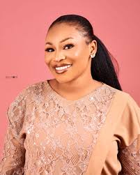 GOING VIRAL ISN'T PROFITABILITY⁣. ⁣ When you think about going viral,  what's the first thing that comes to mind? ⁣ ⁣ ⁣ Now, let me walk you  through some instances👇⁣ ⁣ For