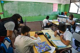 Así arrancó la jornada presencial de clases en la unidad educativa luis sánchez borja del cantón durán. El 1 De Marzo Comienzan Las Clases Presenciales En Todos Los Niveles Y Modalidades Prensa Gobierno De Mendoza