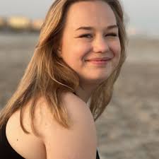 Ashley Gamache's Instagram, Twitter & Facebook