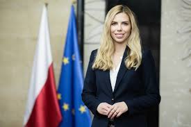 Jul 01, 2021 · anna kornecka / materiały prasowe uruchomiliśmy centralną ewidencję emisyjności budynków; Anna Kornecka Photos Facebook