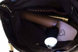 30 Products That Just Look Really Really Cool Bag Light Perfect Bag Modern Vintage Fashion