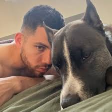 Jonathan Lozada (@JonnyAndress)