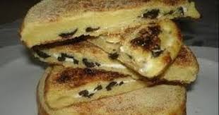 حريشات صغارمعمرين بالجبن والزيتون Youtube Food Cuisine Salmon Burgers
