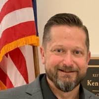 Melvin Gore's Instagram, Twitter & Facebook