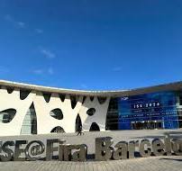 LianTronics & Esdlumen Debuted Scenario-Driven LED Display ...