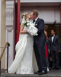 Fans booed rudy giuliani at yankee stadium after the team announced that the former mayor was in attendance for his 74th birthday. Andrew Giuliani Marries Lithuanian Born Real Estate Exec Daily Mail Online