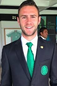 £1.80m * jun 25, 1988 in córdoba, mexico 12 Layun Ideas Soccer Players Soccer Mexico Soccer