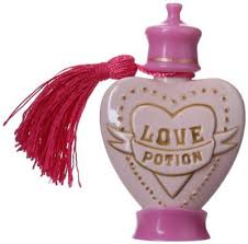 Movie Treasures By Brenda Nearly Wordless Wednesday Harry Potter Love Potion For Valentine S Day Harry Potter Love Potion Harry Potter Gifts Potions