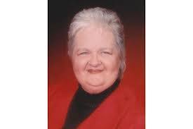 Maxine Vann's Instagram, Twitter & Facebook