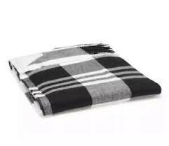 Makes a great gift for girlygirl boutique farmhouse decorative buffalo check plaid pillow covers black and white classic linen throw pillow covers for couch, bed, sofa. Nwt Victoria Secret Pink Tailgate Blanket Fringe Black Buffalo Check Plaid Throw Ebay