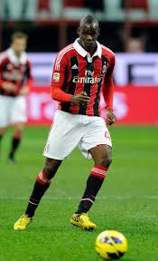 Слушать бесплатно онлайн на музыке mail.ru. On Mog Stat Superzvezdoj No Upustil Svoj Shans Mario Balotelli Ispolnilos 30 Let