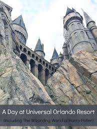 Potterheads have been wowed by the immersive theming of the wizarding world of harry potter, which spans universal orlando's two theme parks.it includes hogsmeade at the islands of adventure and diagon alley at universal studios florida. A Day At Universal Orlando Resort Including The Wizarding World Of Harry Potter Her Heartland Soul