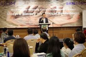Time now in malaysia, time zones and gmt/utc time difference, top cities, currency, holidays. Samsung Electronics And Iom Hold Training Day In Malaysia To Help Eradicate Modern Slavery Samsung Global Newsroom