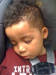This little boys' haircut represents a circle cut giving a casual looking style for any disobedient curls. Toddler Black Boy Haircuts 2017 Bpatello