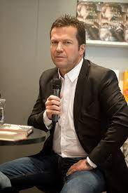 Sky experte lothar matthäus analysiert jede woche exklusiv in seiner kolumne so sehe ich das aktuelle themen der fußballwelt. Lothar Matthaus Vermogen Einkommen Des Ehem Fussballers 2021