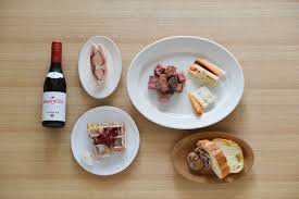 上質なお惣菜が揃う 東京駅直結 大丸東京店 デパ地下で叶う ご褒美休日とは お惣菜 食べ物のアイデア 惣菜