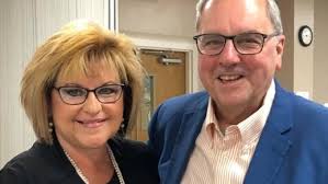 Former Oak Ridge pastor, wife killed in crash; donations accepted