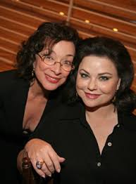 That´s not delta burke, it´s edie mcclurg. What Was The Deal With Delta Burke Dixie Carter Sitcoms Online Message Boards Forums