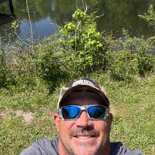 Are Stealth Cam cameras worth using or should I go back to Manifest 2.0?