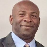 100+ perfiles de «Crayton»